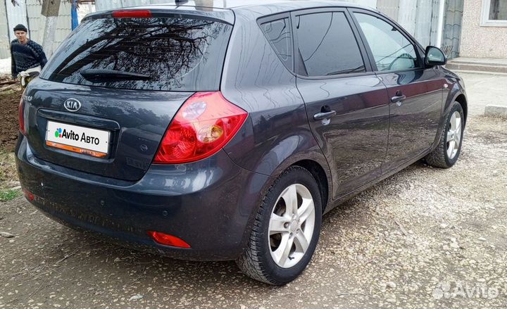 Kia Ceed 2.0 AT, 2008, 190 000 км