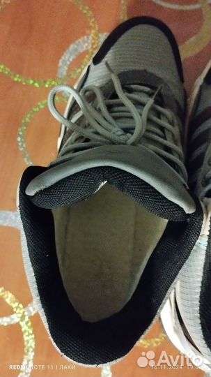 Кроссовки зимние