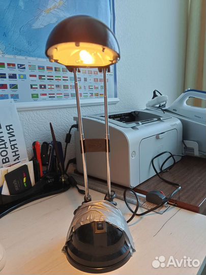 Лампа настольная