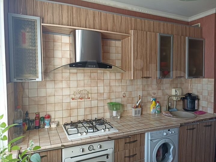 4-к. квартира, 82,1 м², 8/9 эт.