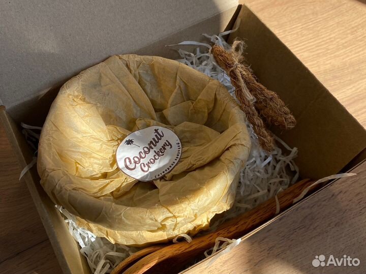 Большой набор посуды из кокоса