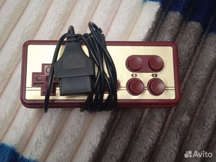 Игровая приставка 