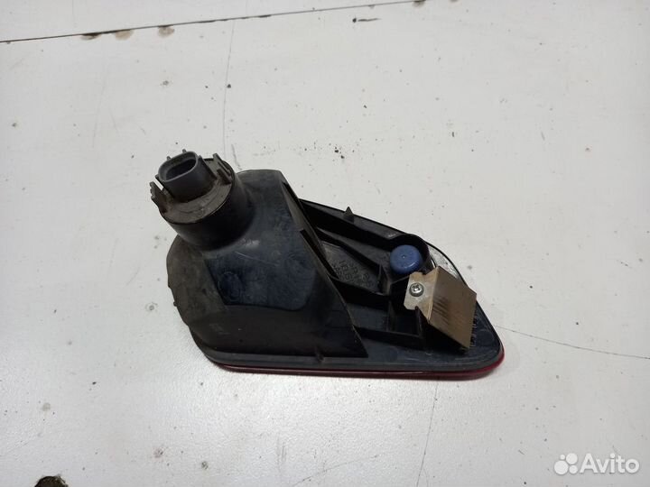 Mitsubishi Outlander lll фонарь задний в бампер