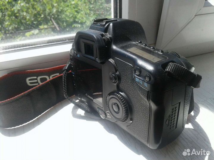 Canon 5D первопятак