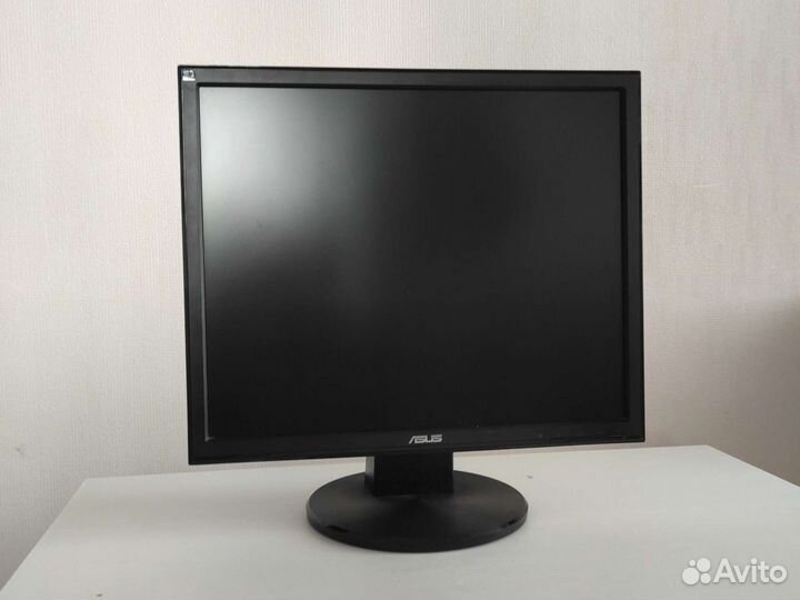 Монитор Asus 19