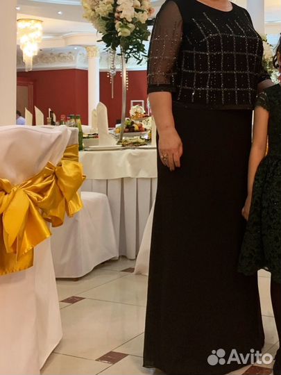 Вечернее платье