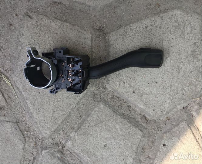 Переключатель подрулевой VAG 8L0953513G