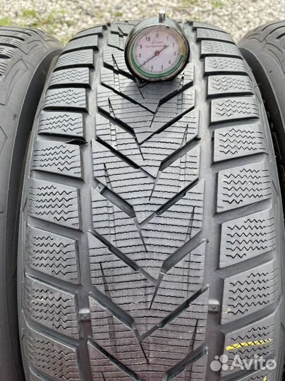 Vredestein Wintrac Xtreme S 225/55 R18