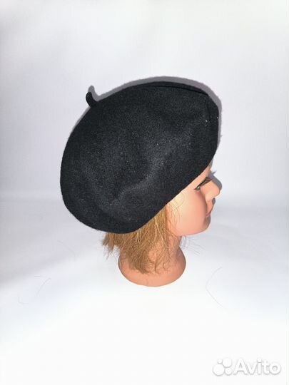 Берет Stradivarius
