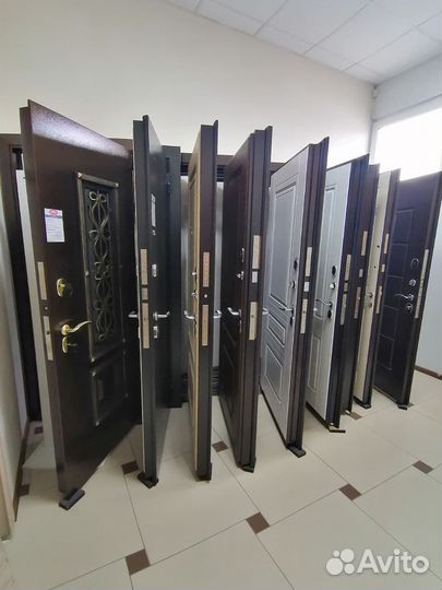 Двери, окна, фурнитура