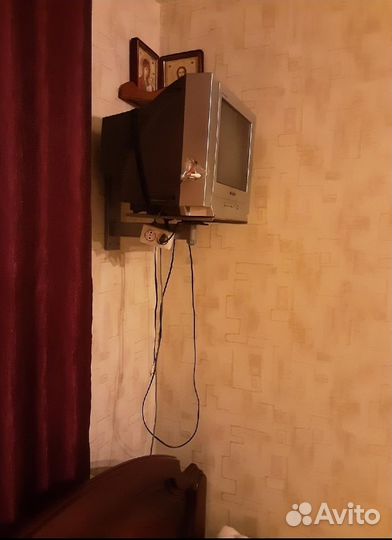 Телевизор маленький