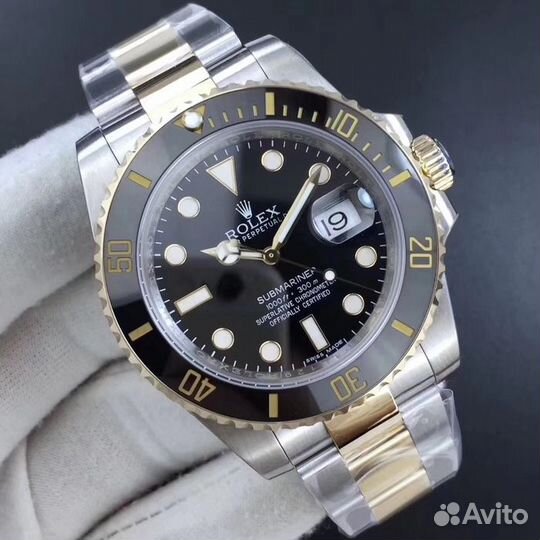 Rolex Submariner Date