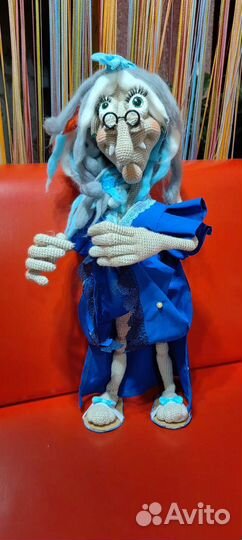 Баба Яга вязаная игрушка