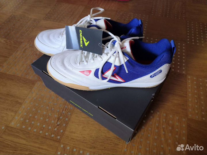 Бутсы новые