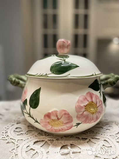 Винтажная супница Villeroy &boch, серия Wild-Rose