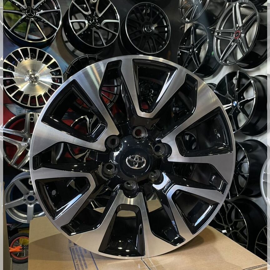 Литые диски Toyota 7.5×R19 6×139.7