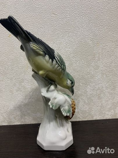 Клест с шишкой Alteste Volkstedt