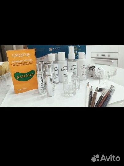 Материалы для бровей