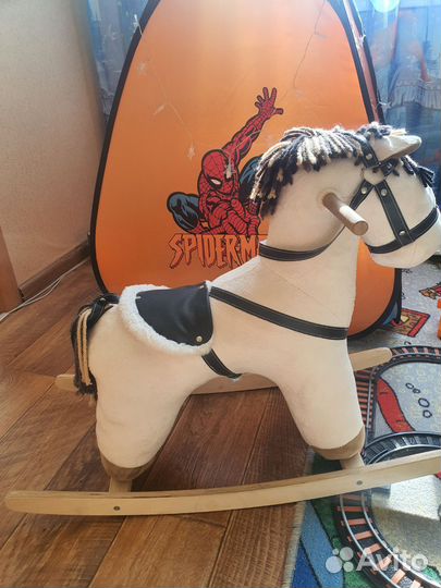 Качалка лошадь