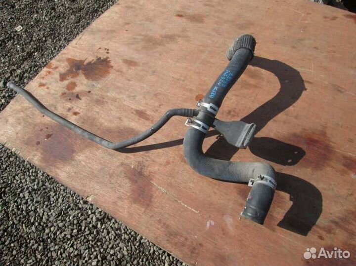 Патрубок радиатора Toyota Corolla Fielder NZE141