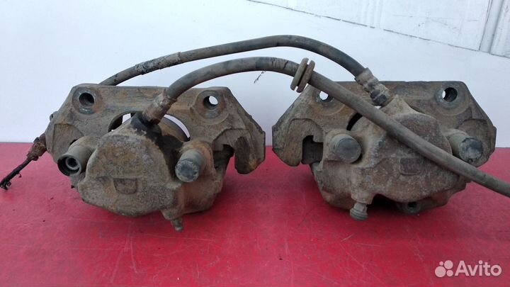 Суппорт передний Mercedes-Benz W210