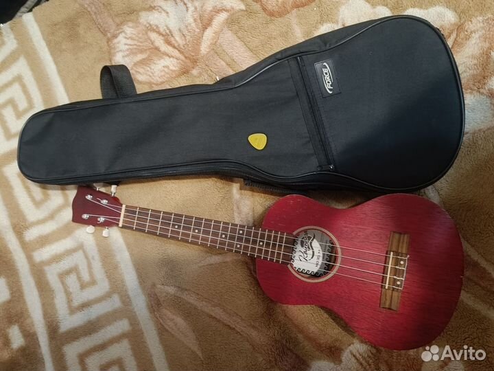 Чехол+укулеле тенор + медиатор