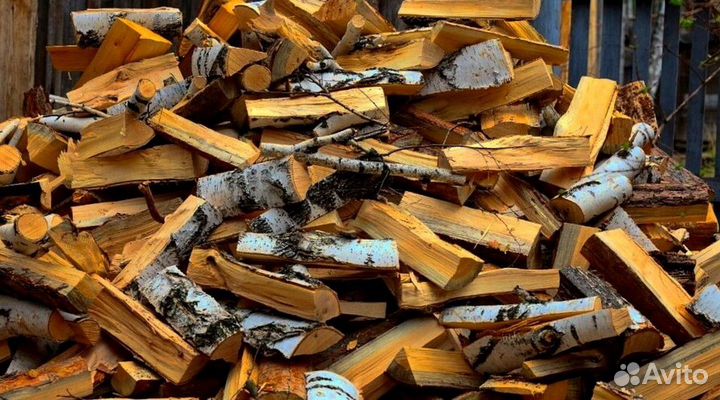 Дрова подсушенные