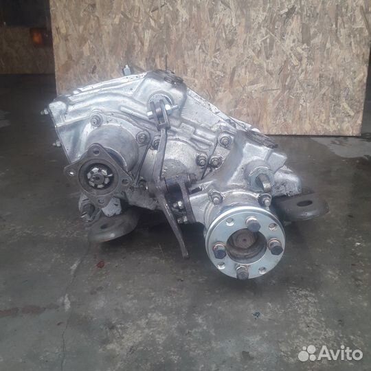 Продам раздатку бтр-70