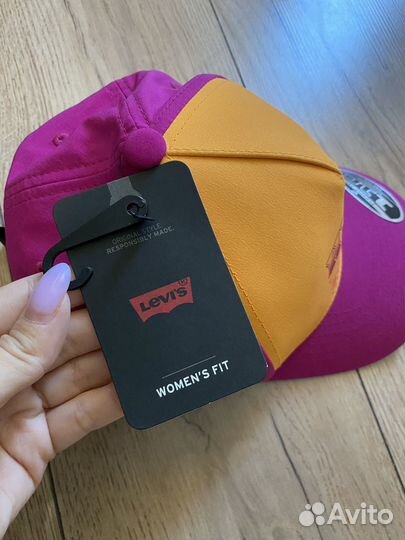 Бейсболка levis оригинал