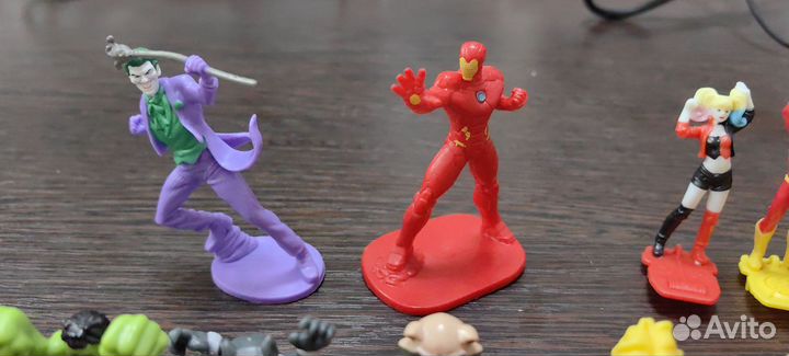 Игрушки Киндер сюрприз, Kinder, DC, marvel