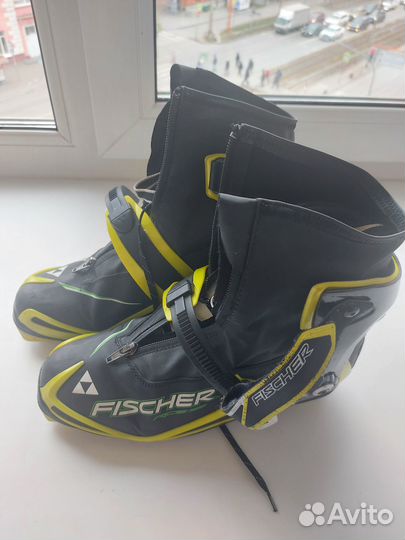 Лыжные ботинки fischer