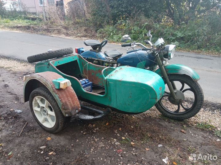 Мотоцикл Урал М-67