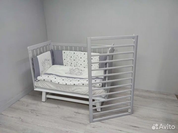 Кровать детская Valori с легкосъем. опуск. стенкой