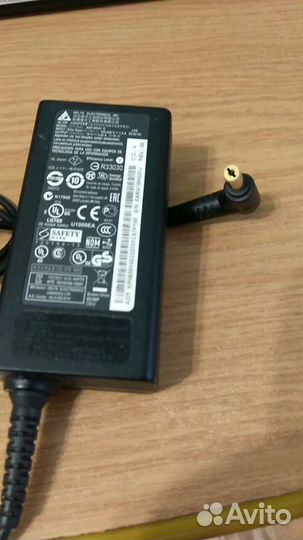 Блок питания для ноутбука HP