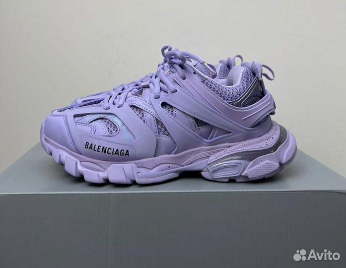 Balenciaga track