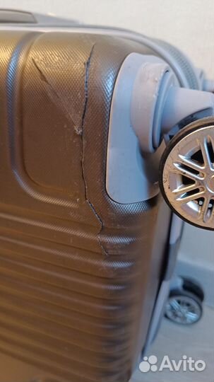 2 Чемодана на колесах ручная кладь