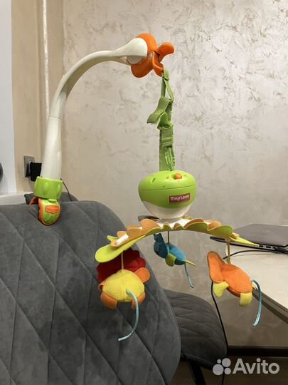 Мобиль на кроватку tiny love