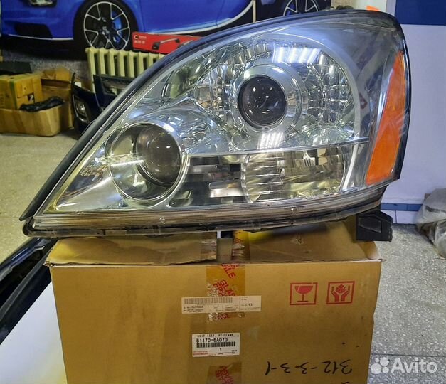 Фара на Lexus GX 470