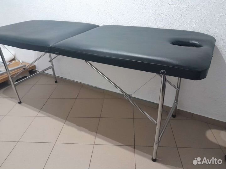 Массажный стол складной с вырезом кушетка