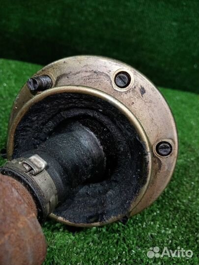 Карданный вал передний Dodge Durango 1 поколение