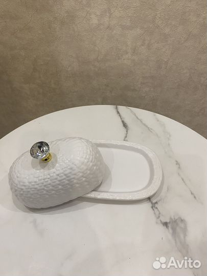 Масленка фарфор