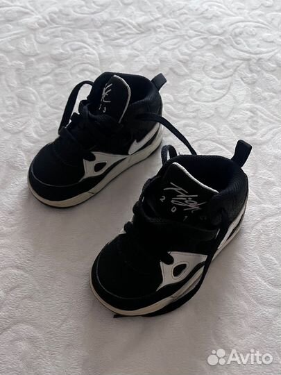 Кроссовки nike