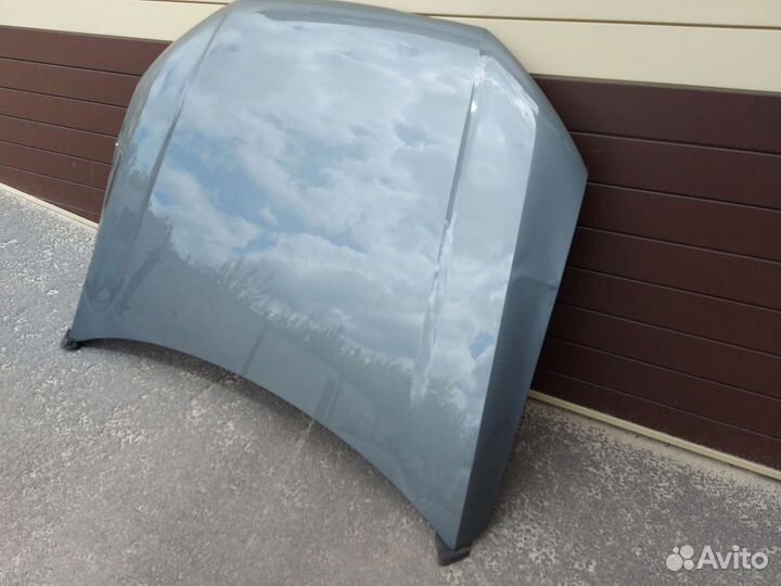 Капот на audi Q7