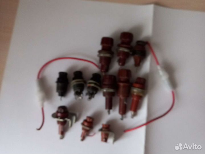 Держатели вставок плавких