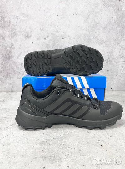 Непромокаемые кроссовки Adidas Gore-Tex мужские