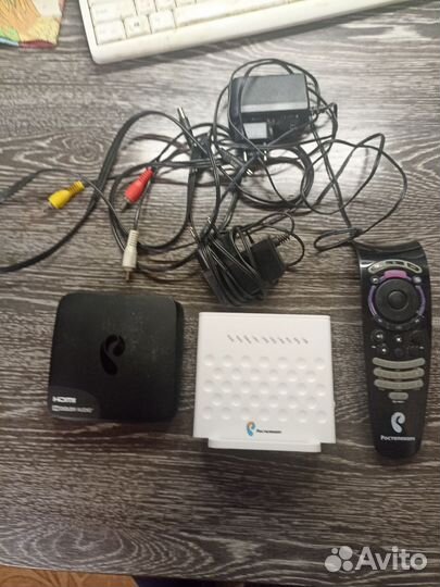 Tv приставка и роутер WiFi Ростелеком