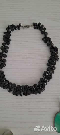 Бусы из натуральных камней