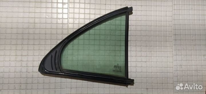 Форточка двери задней левой Mercedes W211