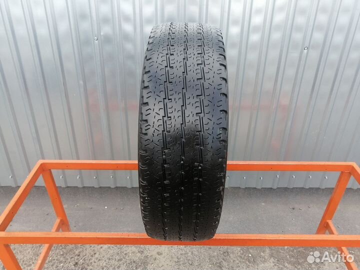 Michelin Agilis 81 215/70 R15C 109S