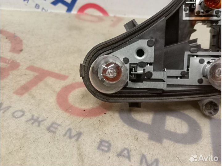 Плата фонаря заднего citroen C4(ceдaн)